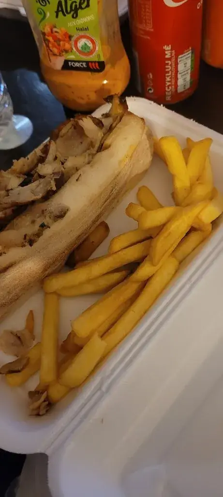 Hugo Briot_Fratelo_Aubergenville_review