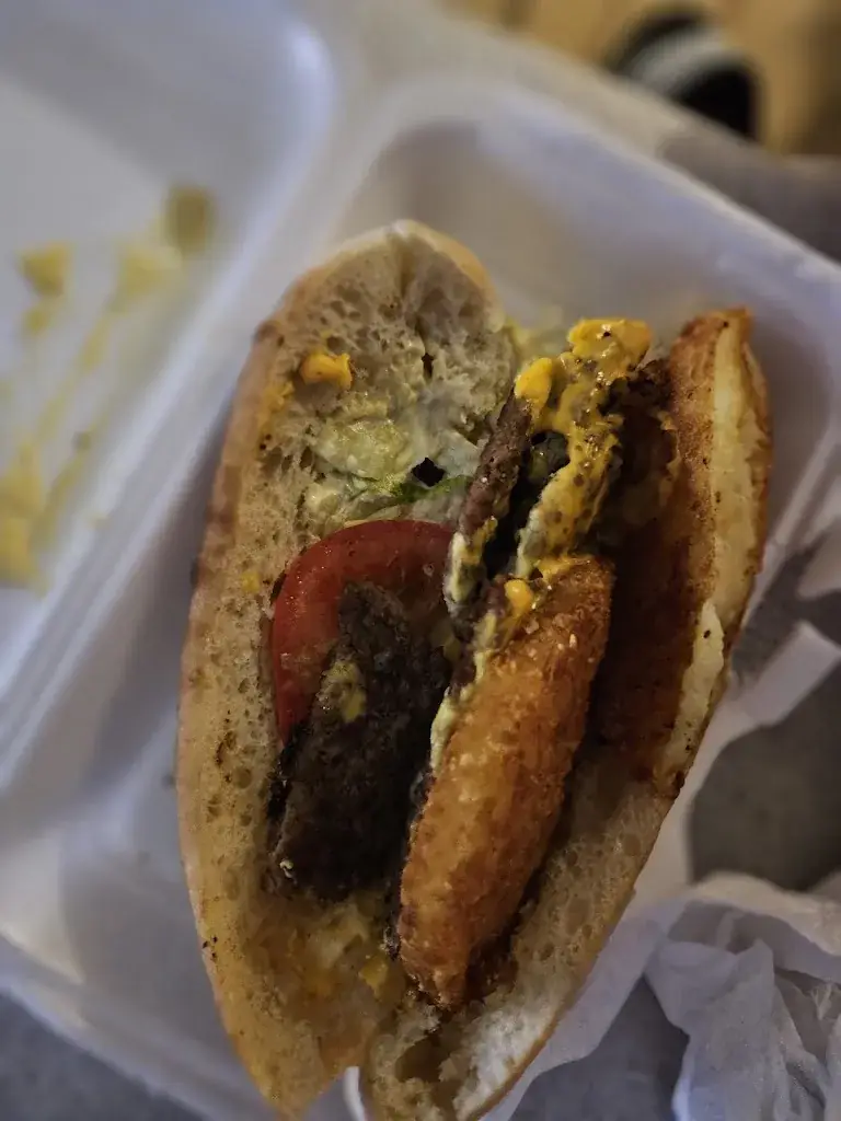 Raphaëlle Gonzalez_Fratelo_Aubergenville_review