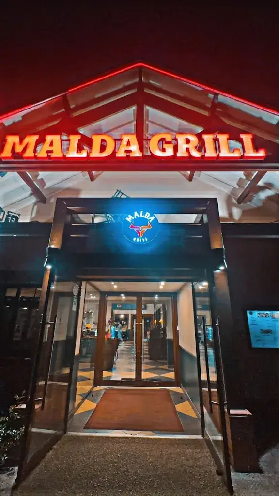 Malda Grill_Flins-sur-Seine_slider_image_1