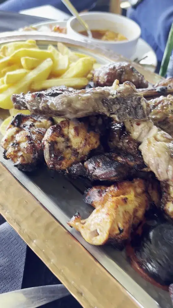 Malda Grill_Flins-sur-Seine_slider_image_2