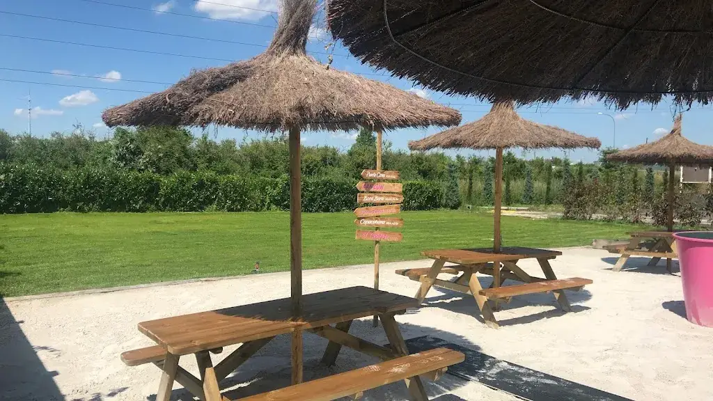 La Vallée Restaurant Crêperie Pizzeria sur Place et à Emporter_Bouafle_slider_image_1