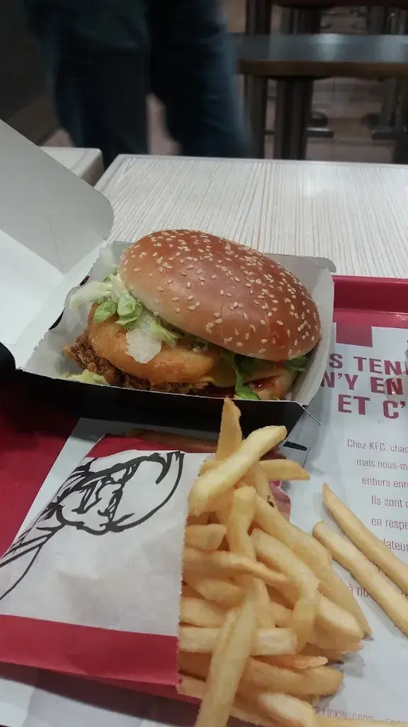 Menu_KFC Flins_Flins-sur-Seine_image_7