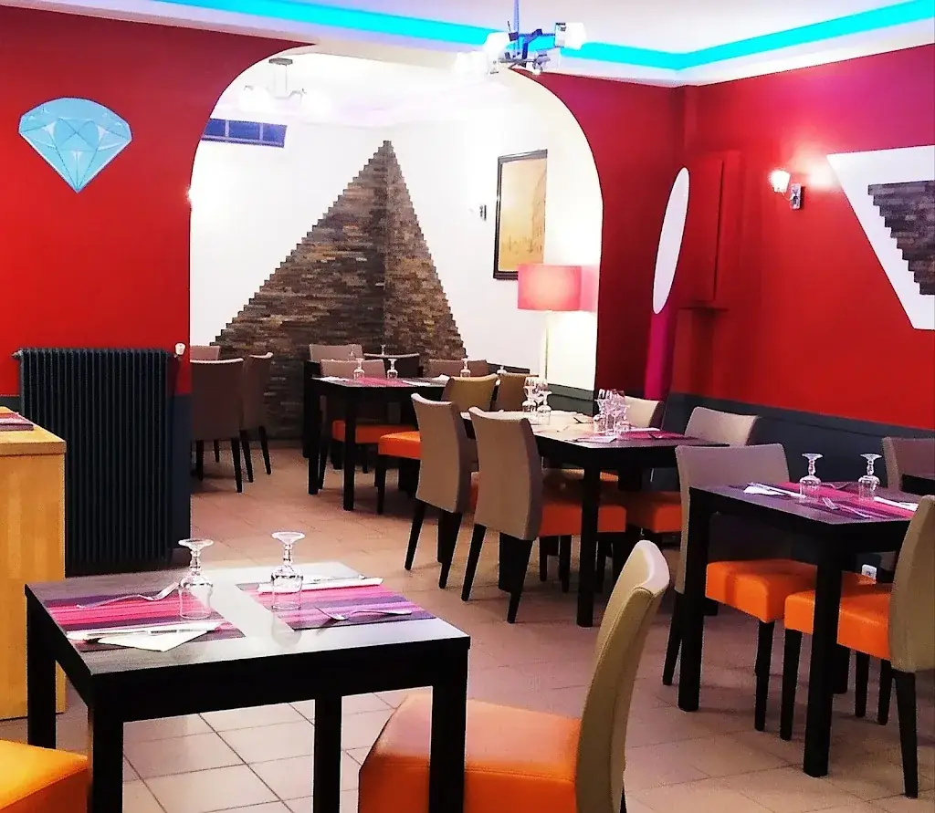 LE DIAMANT restaurant in Gargenville