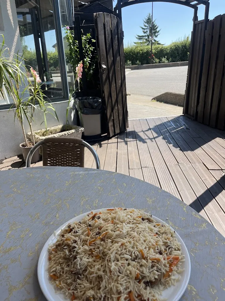 Hakim Esakhil_Ottoman restaurant_Gargenville_review