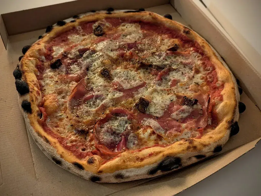 Kevin Guyomard_PIZZA P'EPONE_Épône_review