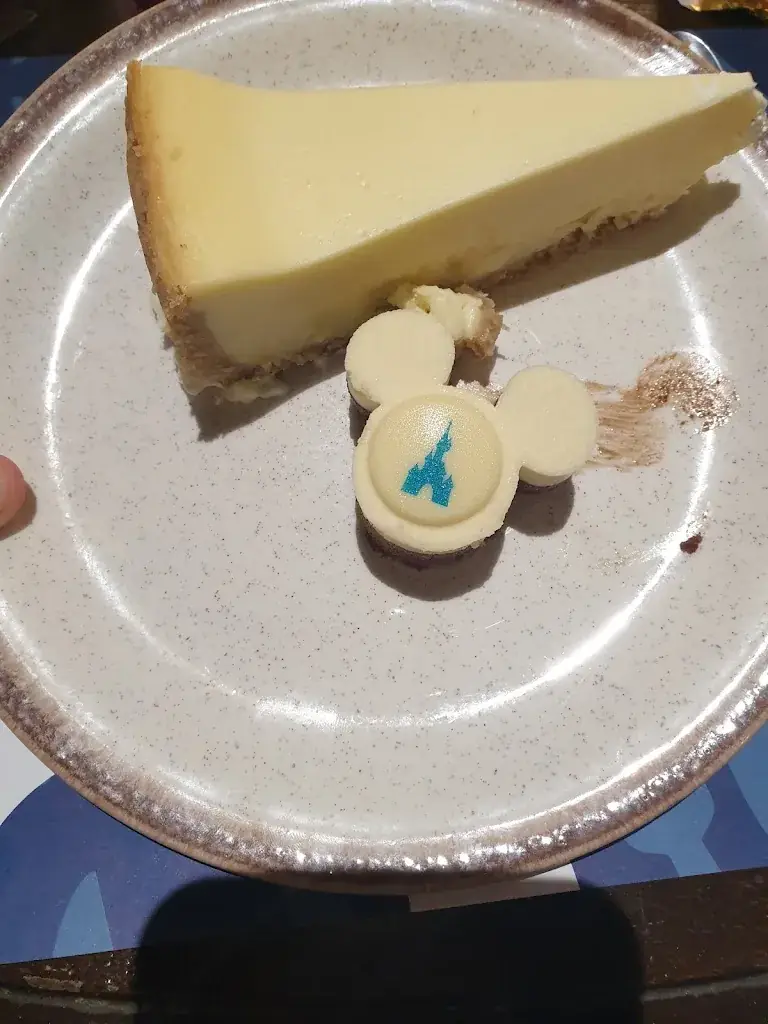 Hayley _Crockett's Tavern_Bailly-Romainvilliers_review