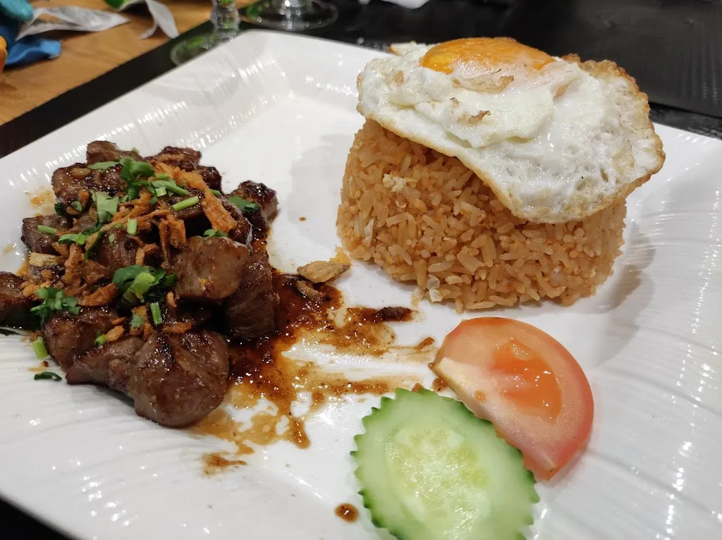 Trevor Naudi_TANOSHI_Bailly-Romainvilliers_review