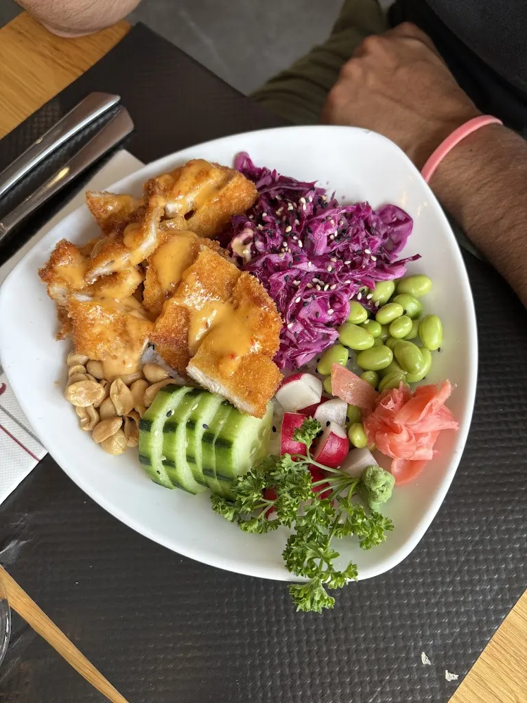 TANOSHI_Bailly-Romainvilliers_slider_image_3