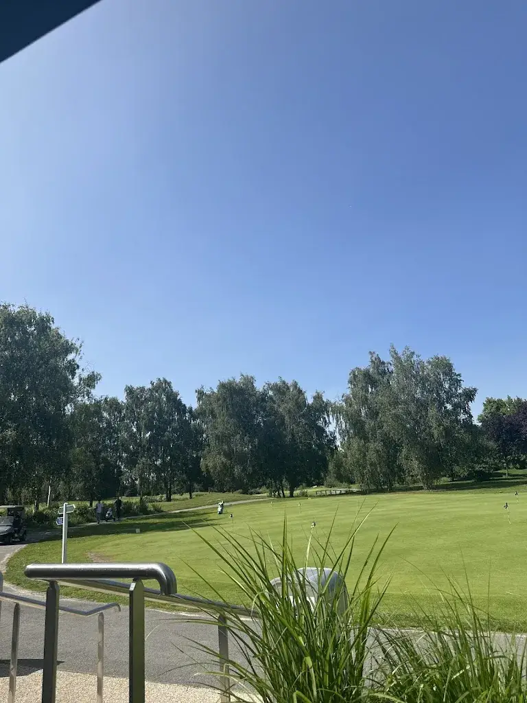 Khaoula Derhaoui_Restaurant le 28_Magny-le-Hongre_review