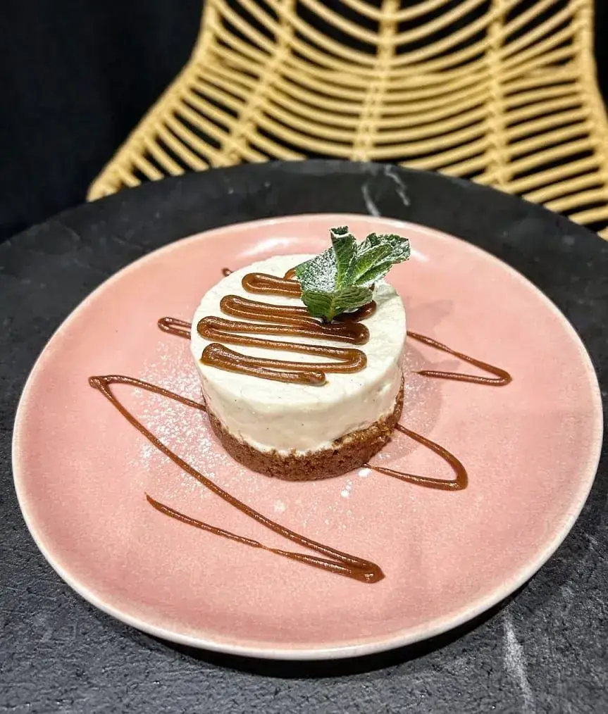 Chez les Copains_Bailly_slider_image_3