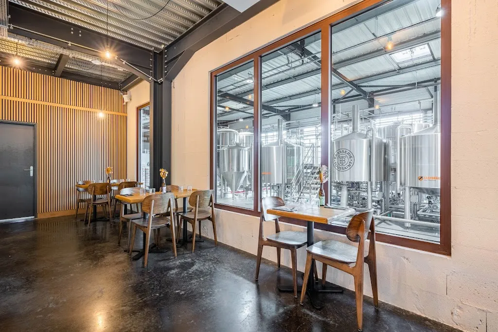 Brasserie Toussaint - Brewpub Toussaint restaurant in Noisy-le-Roi