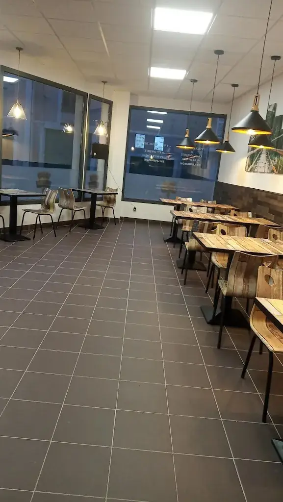 Bella Pizza bonsoir 🍕_Beaumont-du-Gâtinais_slider_image_3