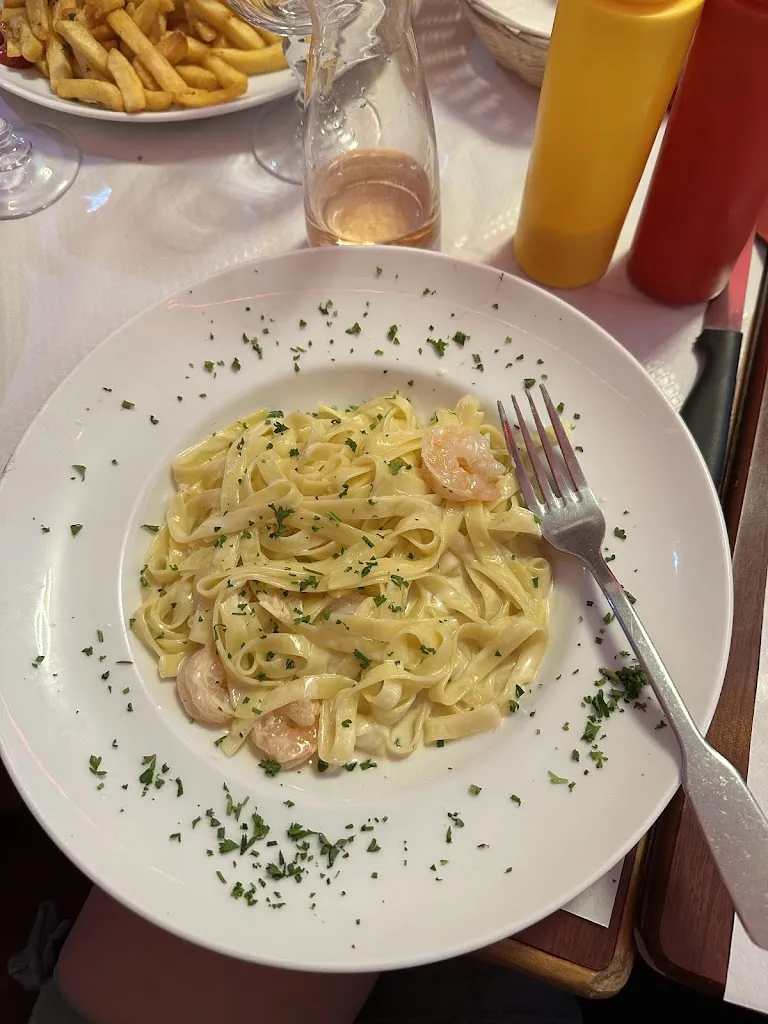 Tara Figurski_La Ville d'Aulnay_Paris_review