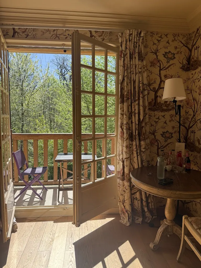 Ferit Onger_Cazaudehore Hôtel - Restaurant - Terrasse_Saint-Germain-en-Laye_avis