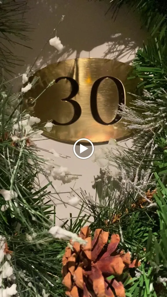 Cazaudehore Hôtel - Restaurant - Terrasse_Saint-Germain-en-Laye_slider_image_2