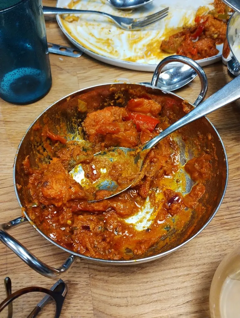 Hoskin Family_La cardamome_Chambourcy_review