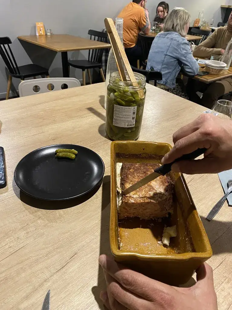 Jean Bouthors_Chez Holive_Beaumont-sur-Oise_review