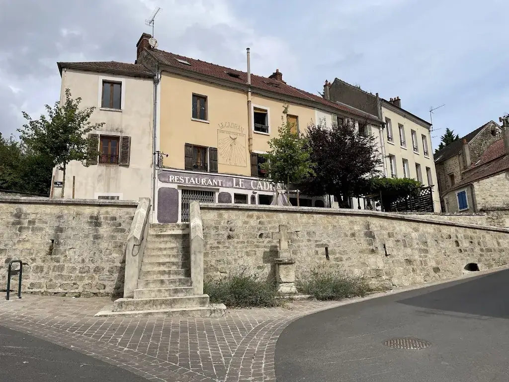 Au Cadran _Auvers-sur-Oise_slider_image_3