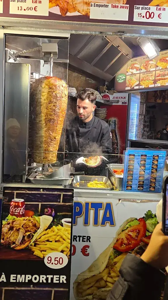 Palais d'Auvers_Auvers-sur-Oise_slider_image_2