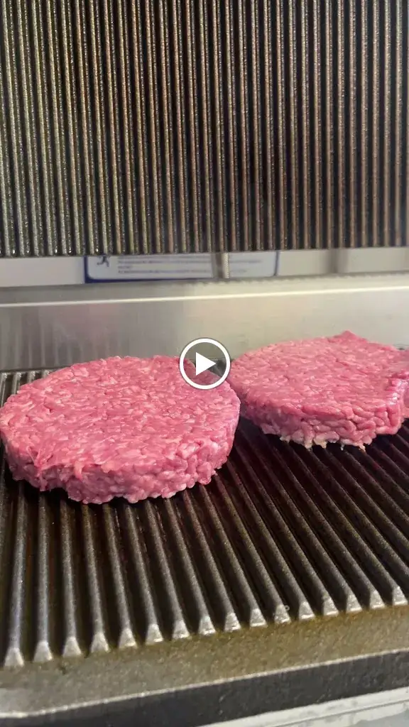 Madame Guinguette_Auvers-sur-Oise_slider_image_2