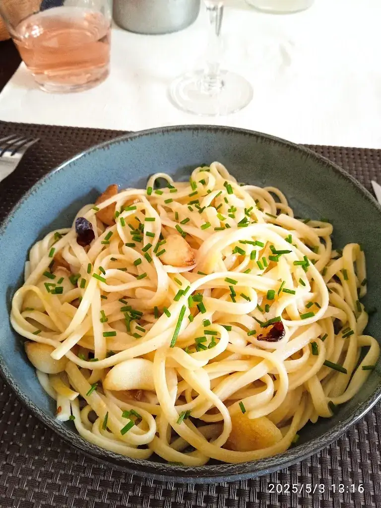 À La Halte de Chaponval_Auvers-sur-Oise_slider_image_3