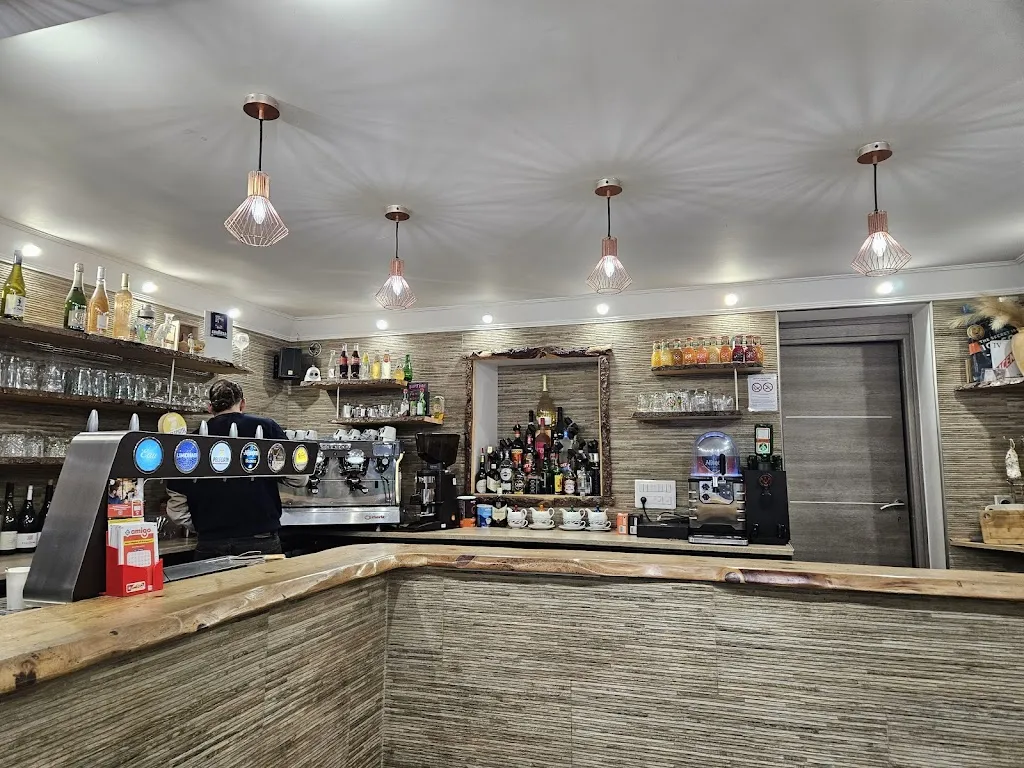 Le Balto_Auvers-sur-Oise_slider_image_3