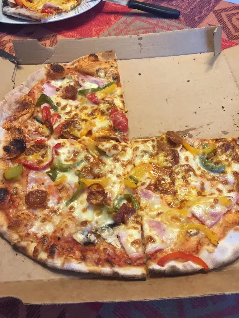 Roux'lette à pizza restaurant in Auvers-sur-Oise