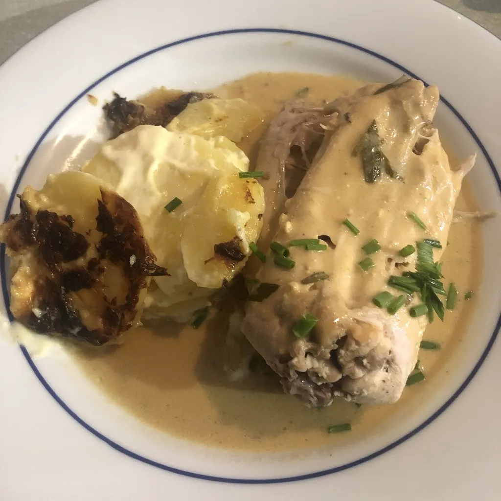 hsc3 hsc3_Le Cafe Des Filles_Valmondois_review