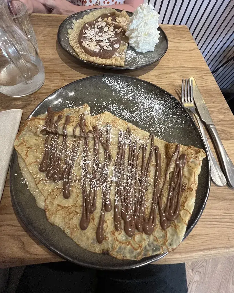 Emma_Le Pinceau et la Crêpe_Auvers-sur-Oise_review