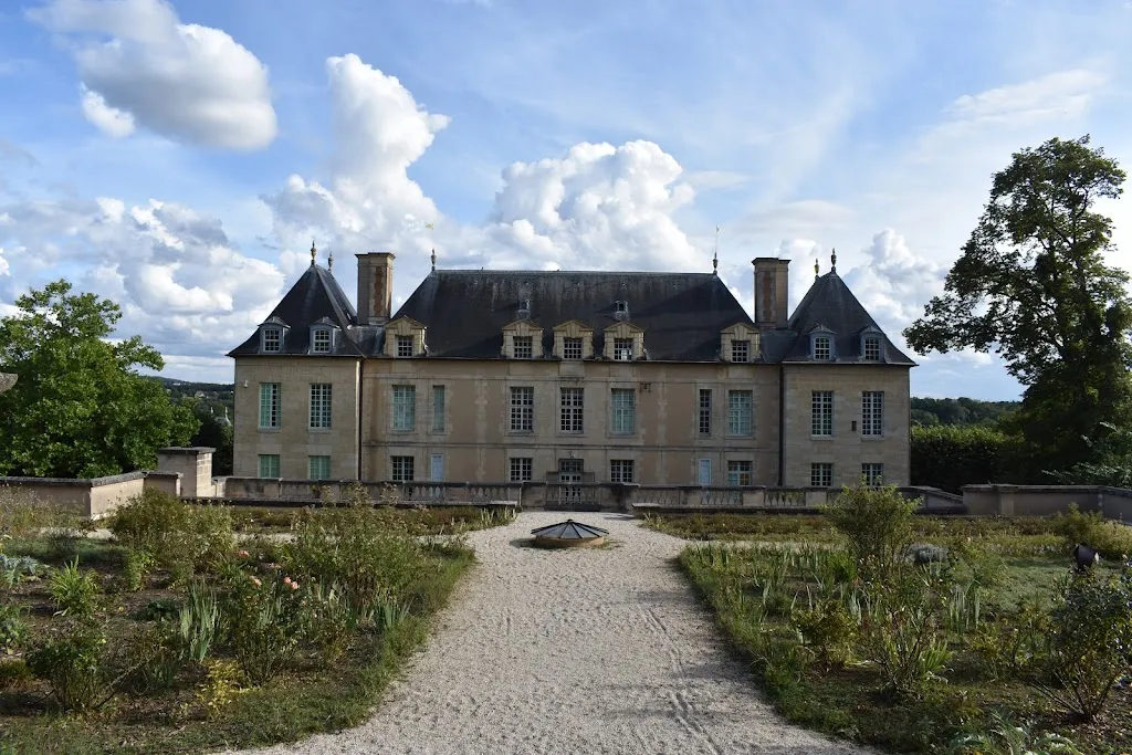 Walter Claude_Château d'Auvers_Auvers-sur-Oise_review
