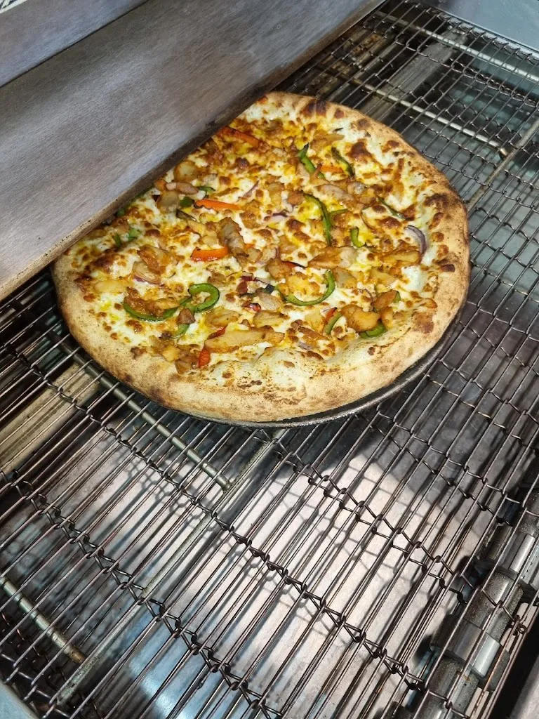 Urban Pizza Méry-Sur-Oise_Méry-sur-Oise_slider_image_3