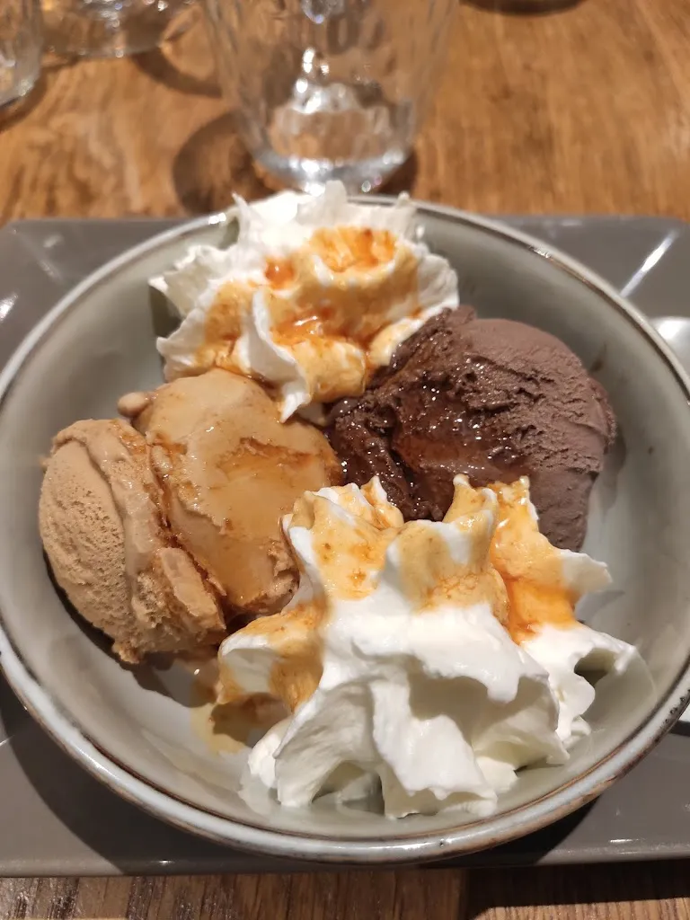 Azizah Mutik Lefebvre_le 20 restaurant Taverny_Taverny_review