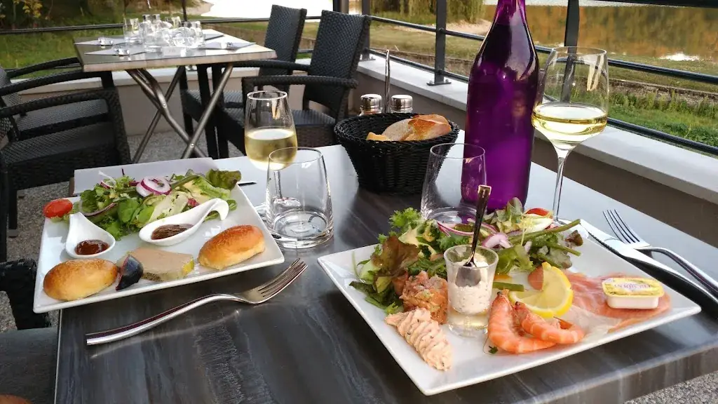 Les Terrasses du Lac_Saint-Didier-de-la-Tour_slider_image_2