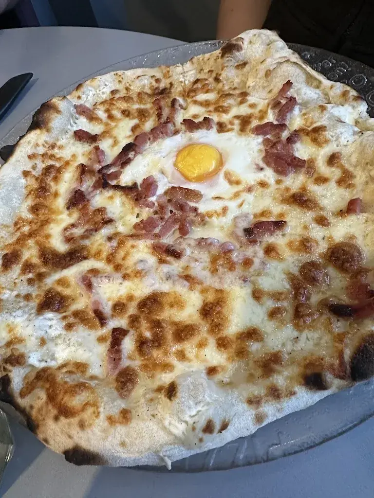 G. D.Lutece_Milano_Beaumont-sur-Oise_recensione