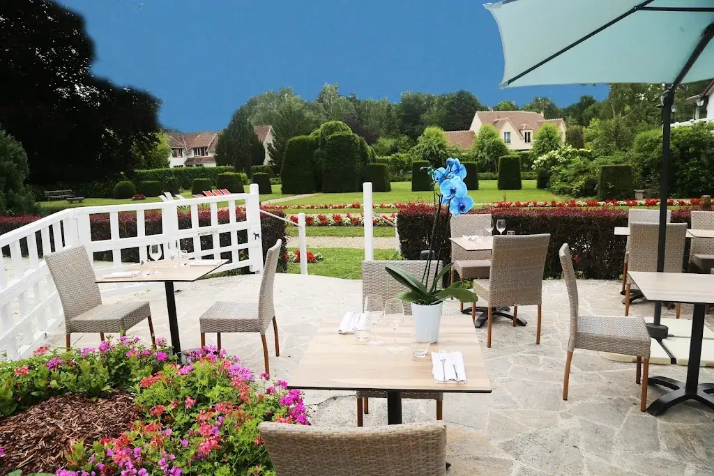 Hôtellerie du Bas-Bréau restaurant in Barbizon