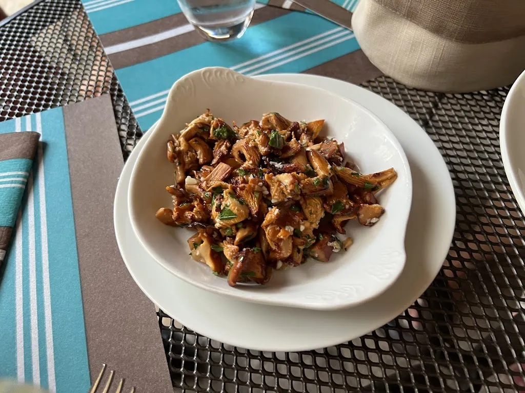 C L_L'Ermitage Saint Antoine_Barbizon_review