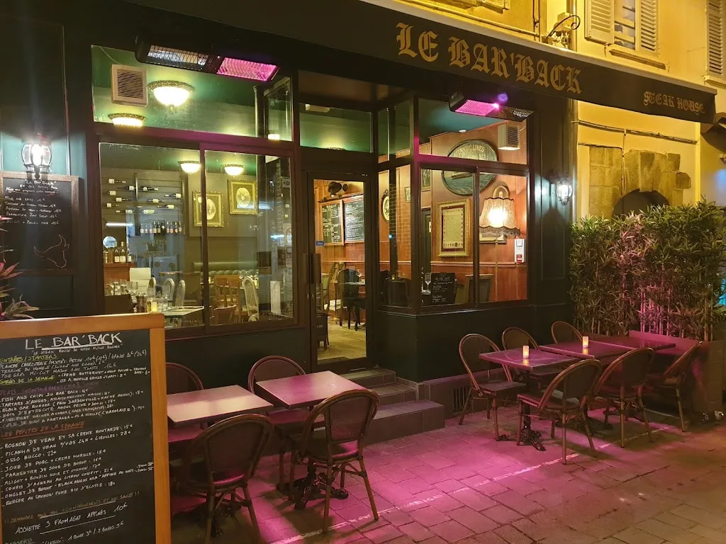 le bar' back - steak house - restaurant ristorante a Fontainebleau