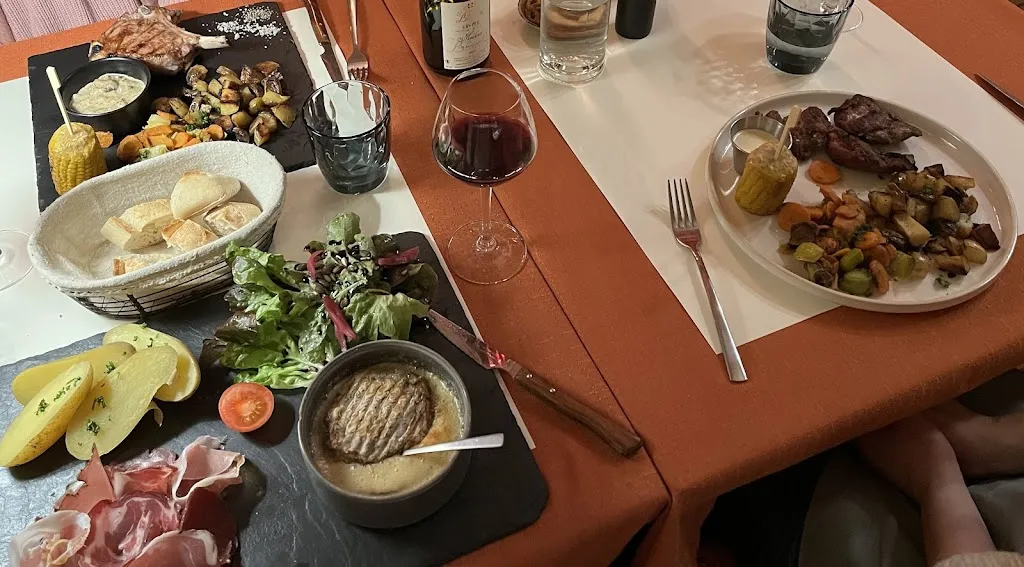 Julian P Richardson_Coin Du Feu_Plagne_review