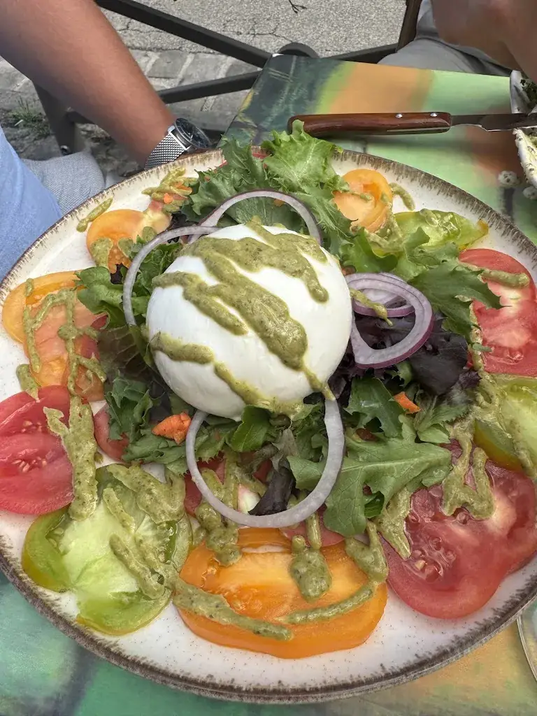 Faye Rowbury_Le Royal Barbizon | Brasserie & Bar PMU_Barbizon_review