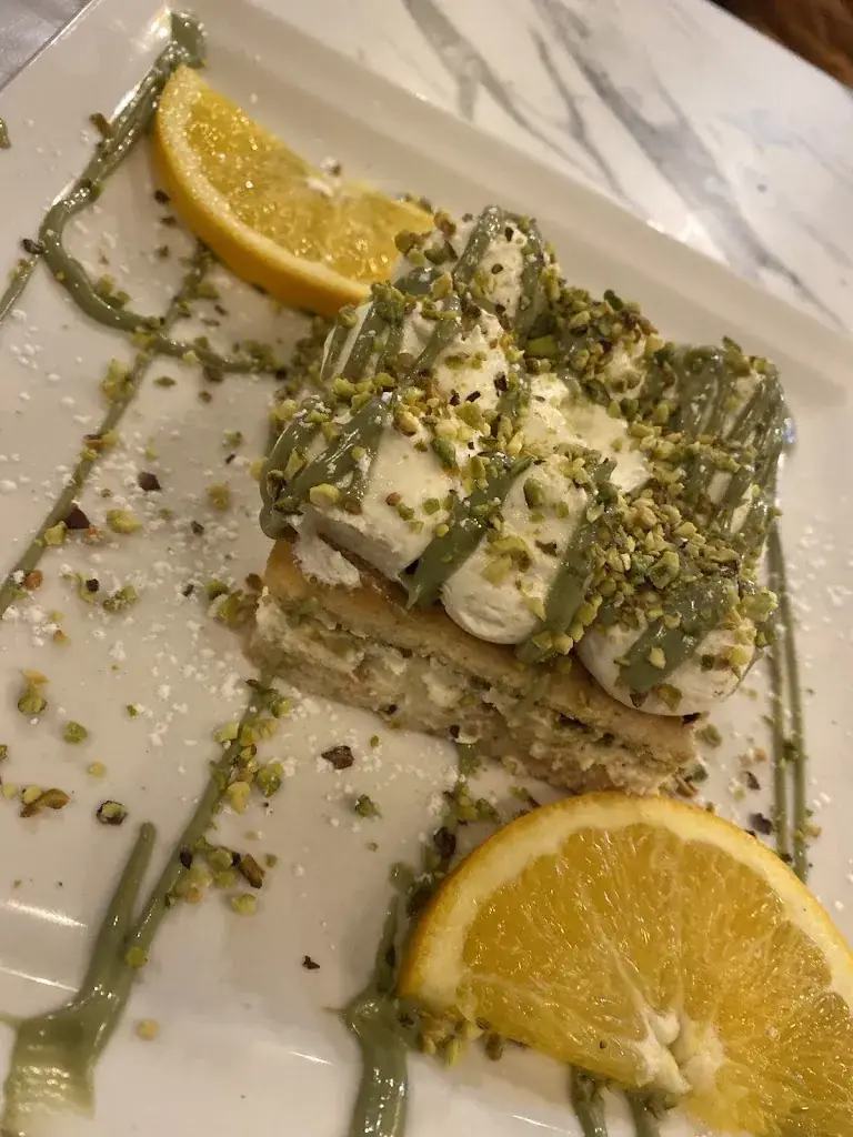 Florence Taylor_Italian Kitchen_Bagnolet_review