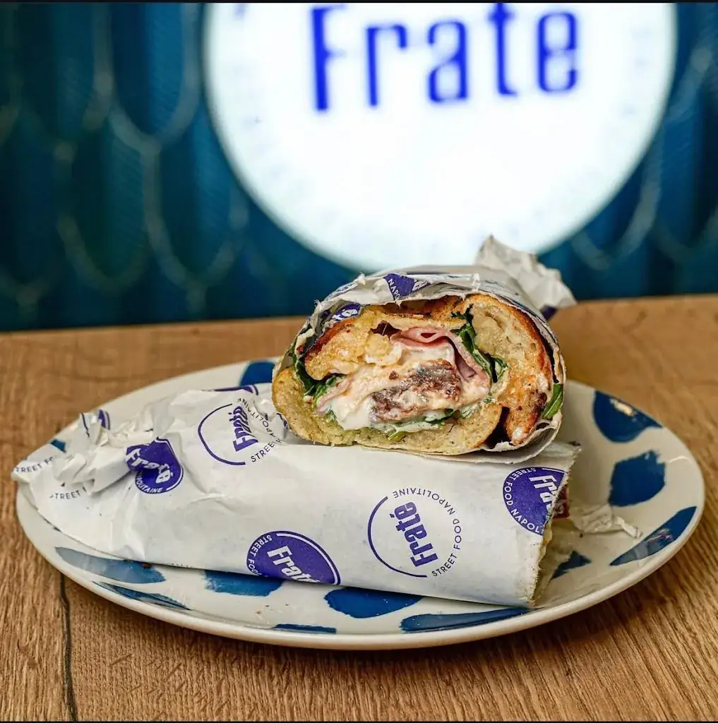 Fraté by Italian Kitchen_Bagnolet_slider_image_3