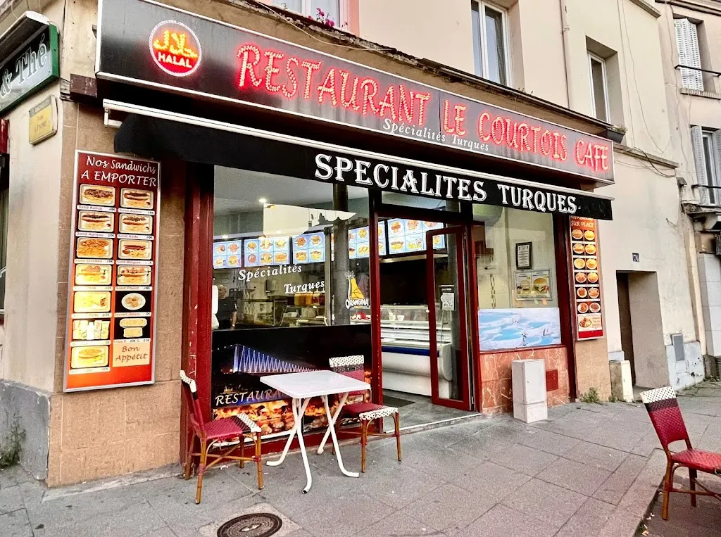 Restaurant Le Courtois Café_Bagnolet_slider_image_1