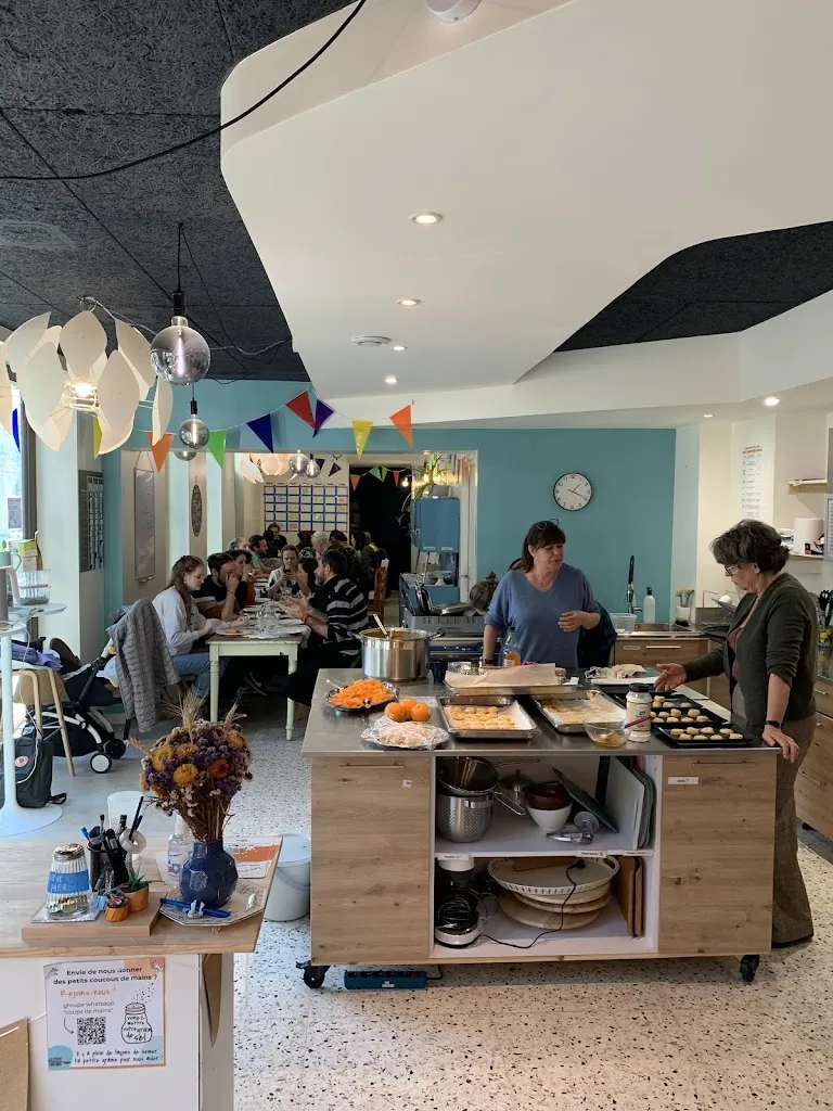 Les Petites Cantines Bagnolet_Bagnolet_slider_image_3