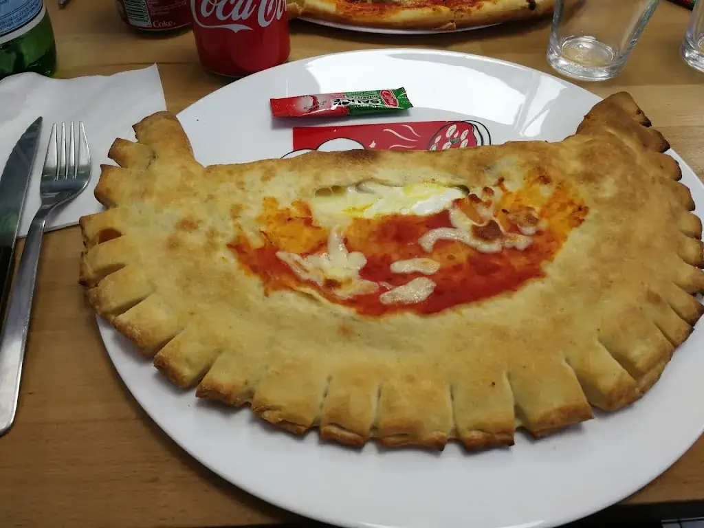 Adil's_Bagnolet_slider_image_2