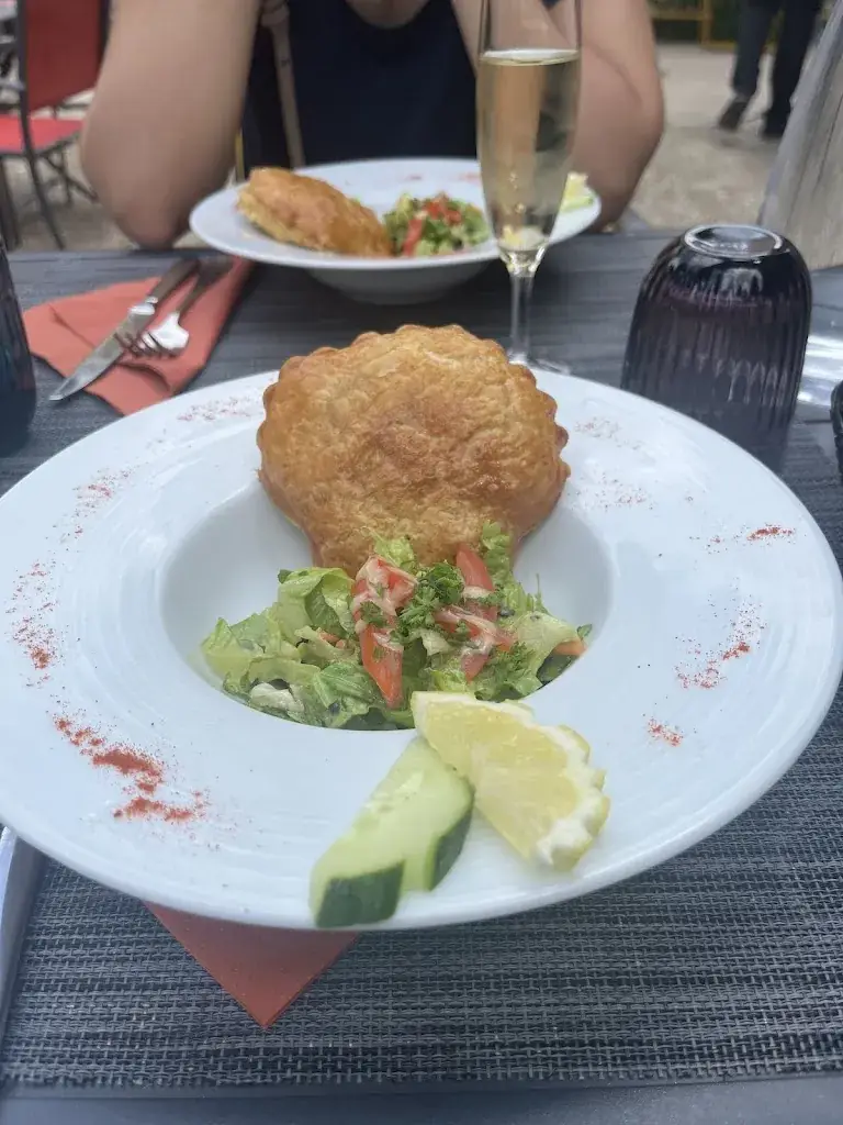 Amandine I_Le Sequoia_Bagneux_review