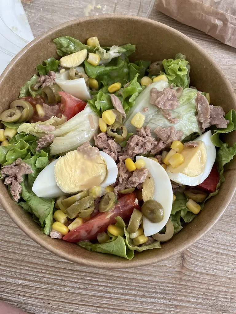 Food Factory Restaurant in Bagneux