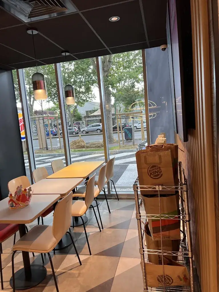 Burger King_Bagneux_slider_image_1