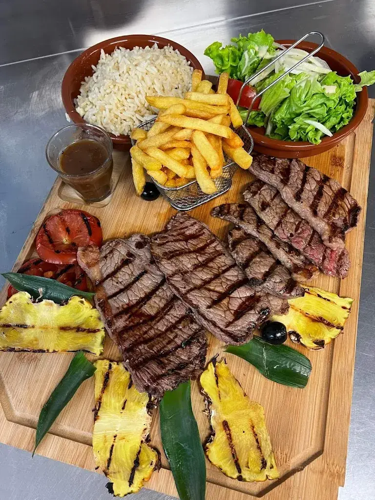 Restaurant RED MAR_Thiverval-Grignon_slider_image_3