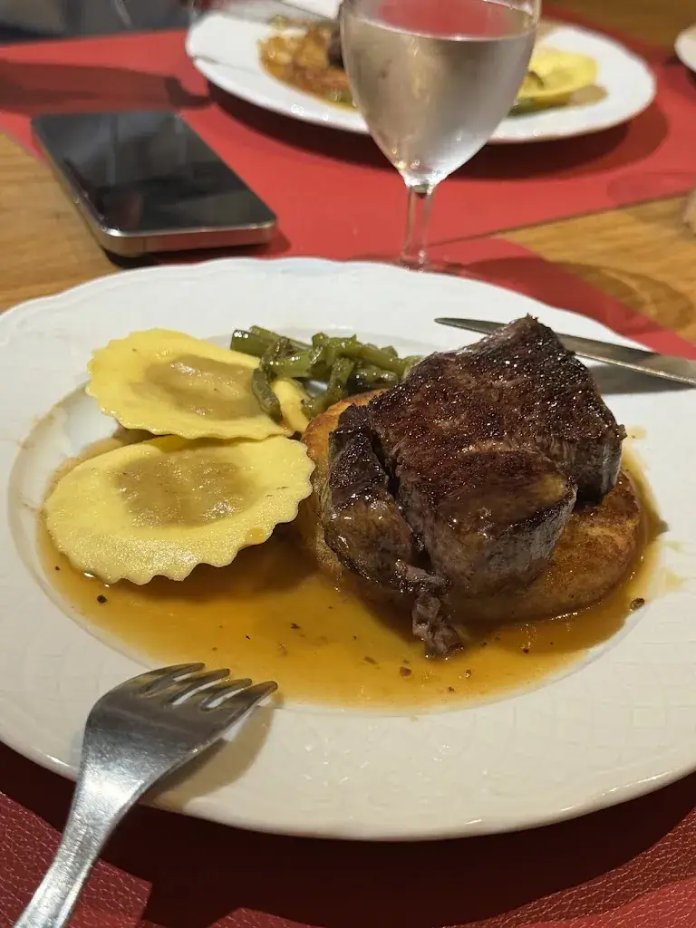 L'Auberge de l'Abbaye_Neauphle-le-Vieux_slider_image_2