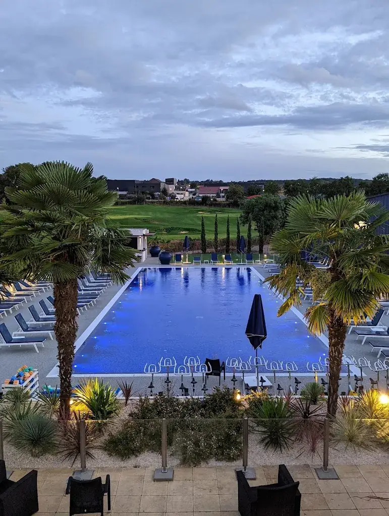 La Table du Liberty_Thiverval-Grignon_slider_image_3